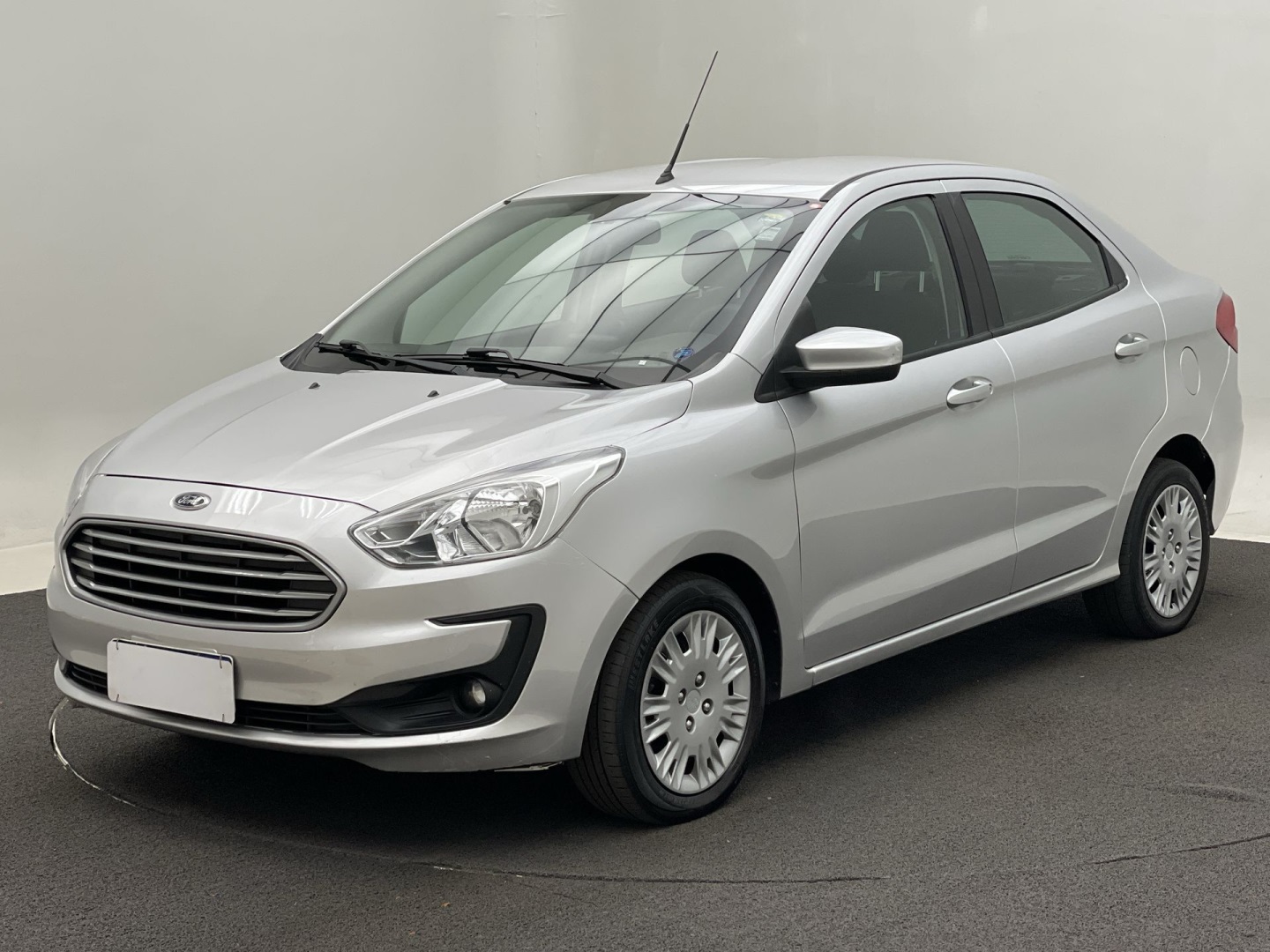 FORD KA 1.5 TI-VCT FLEX SE PLUS SEDAN AUTOMÁTICO