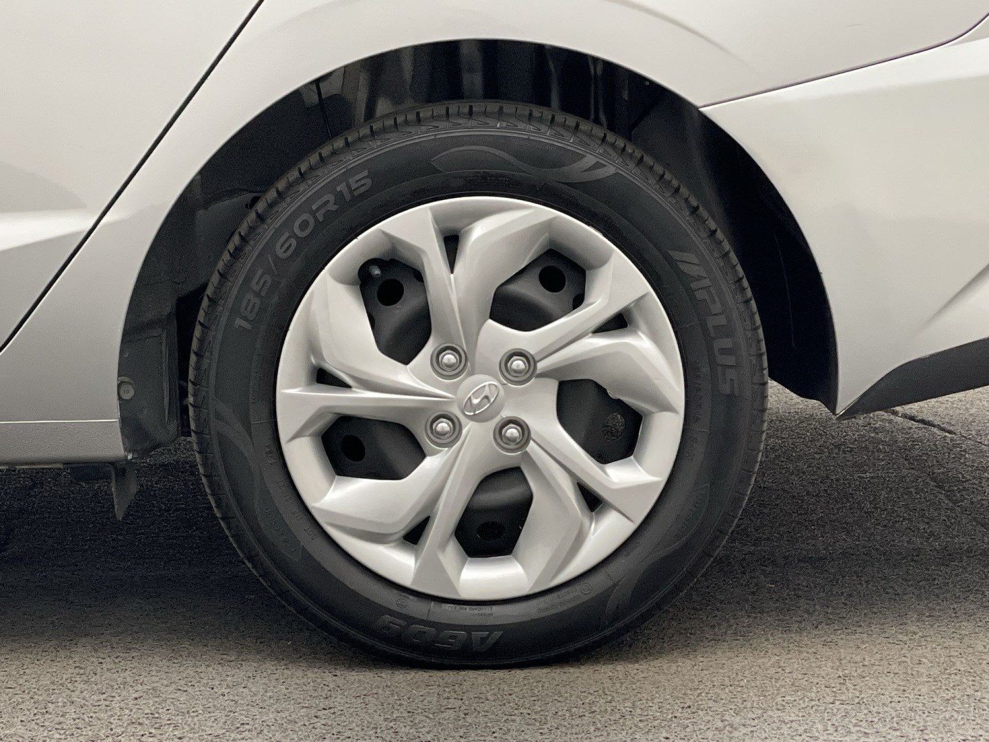 HYUNDAI HB20S 1.0 12V FLEX COMFORT MANUAL