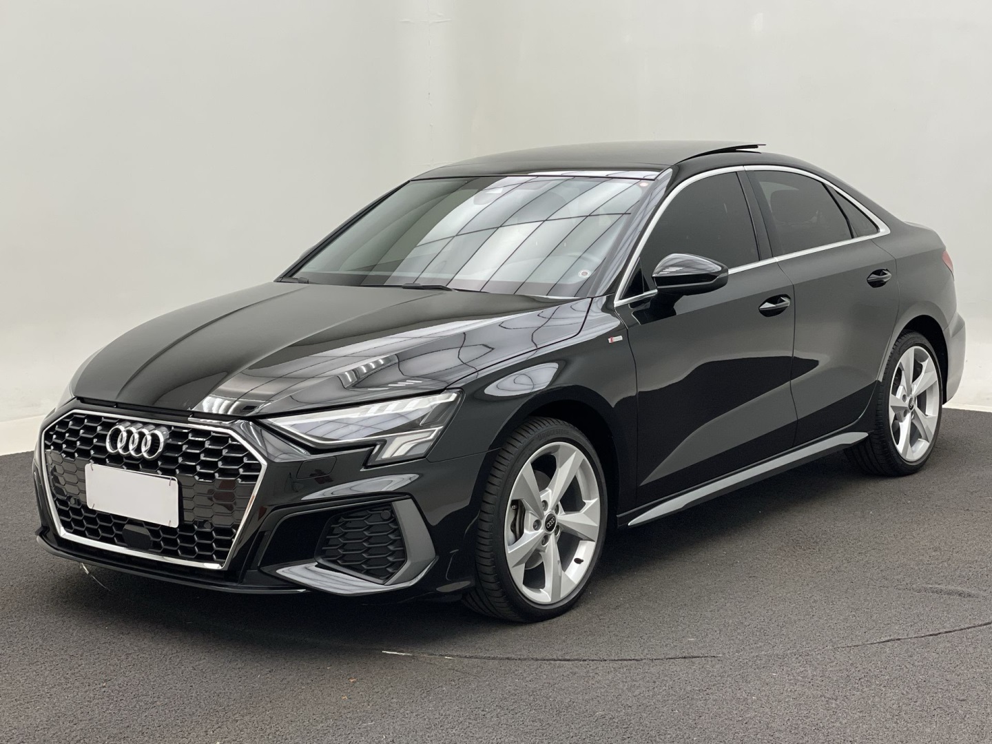 AUDI A3 2.0 40 TFSI MHEV SEDAN S LINE S-TRONIC