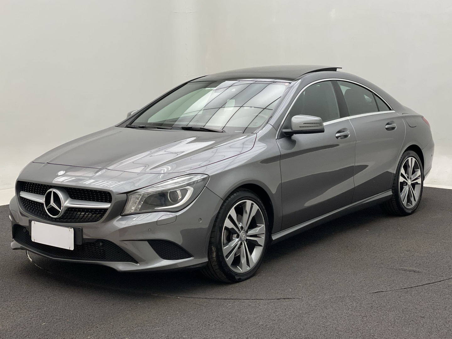 MERCEDES-BENZ CLA 200 1.6 VISION 16V GASOLINA 4P AUTOMÁTICO