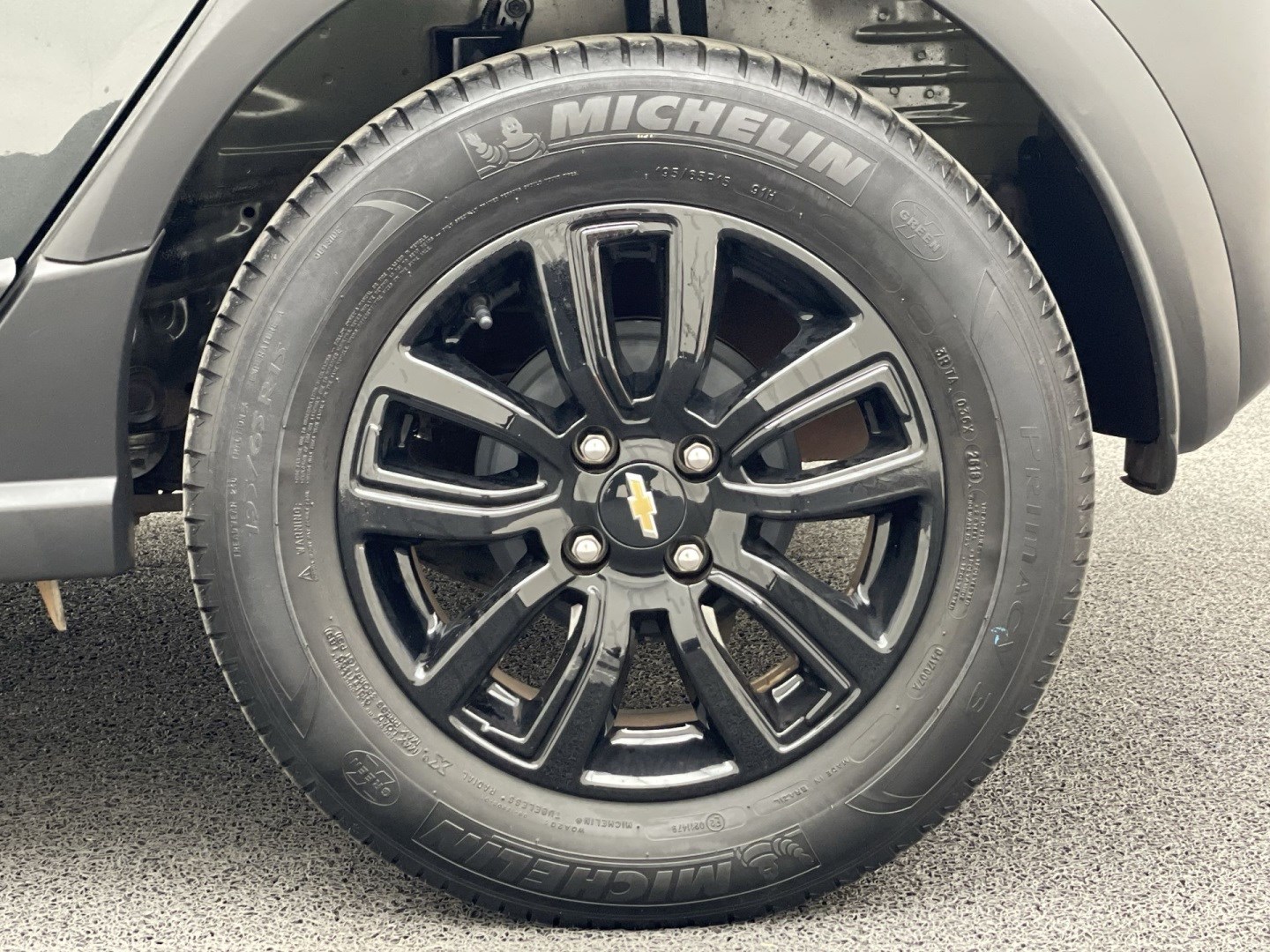 CHEVROLET ONIX 1.4 MPFI ACTIV 8V FLEX 4P AUTOMÁTICO