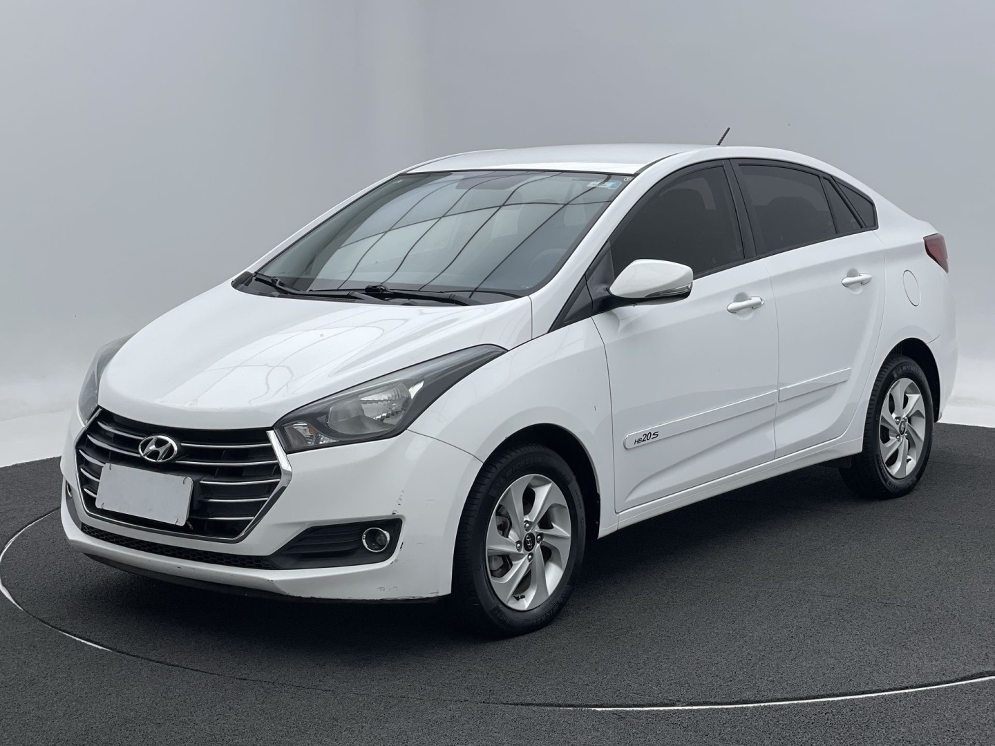 HYUNDAI HB20S 1.0 COMFORT PLUS 12V FLEX 4P MANUAL