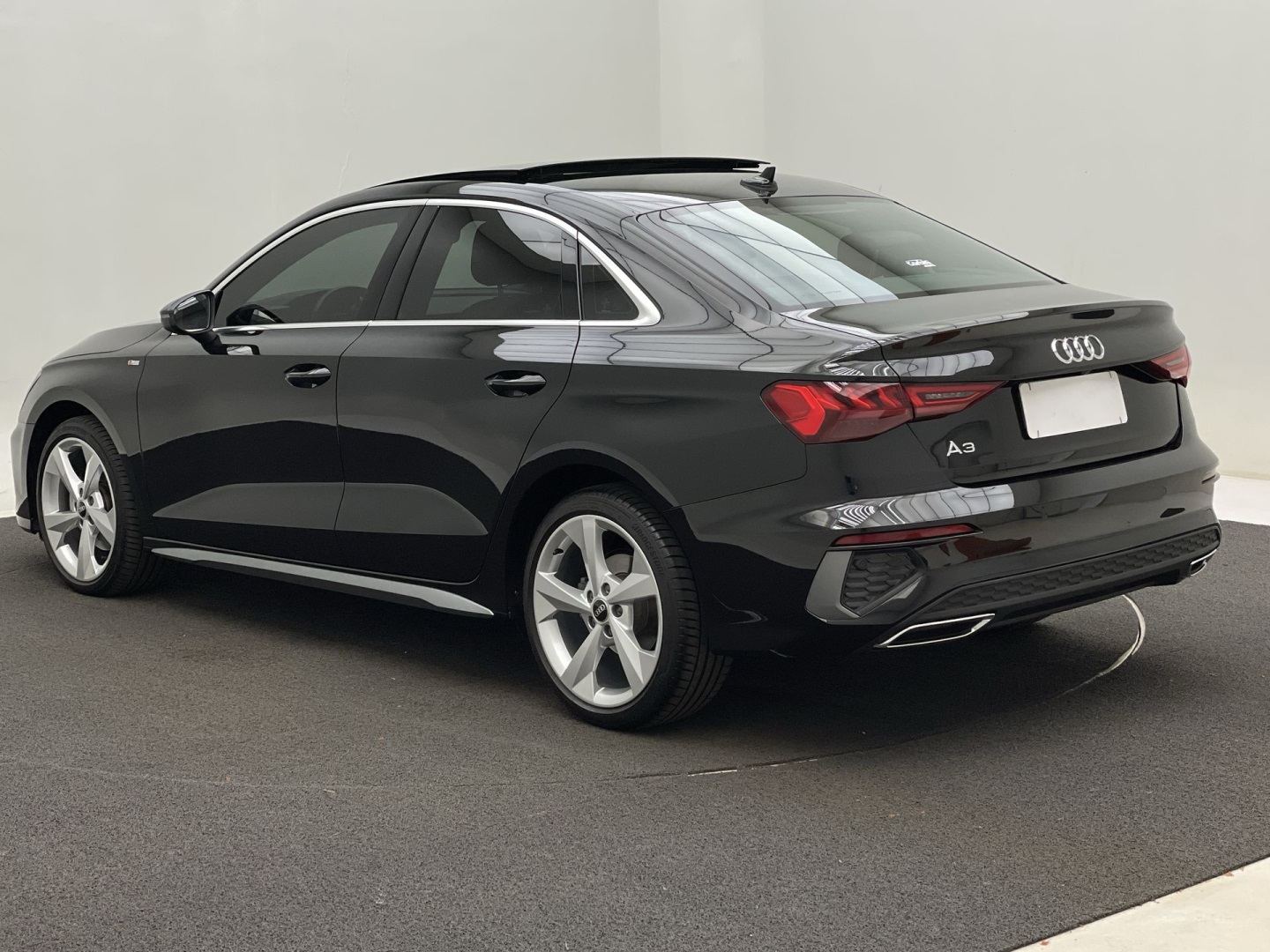 AUDI A3 2.0 40 TFSI MHEV SEDAN S LINE S-TRONIC