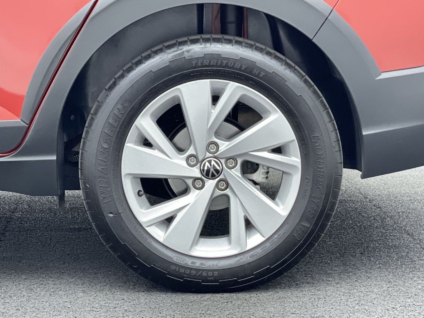 VOLKSWAGEN NIVUS 1.0 200 TSI TOTAL FLEX COMFORTLINE AUTOMÁTICO