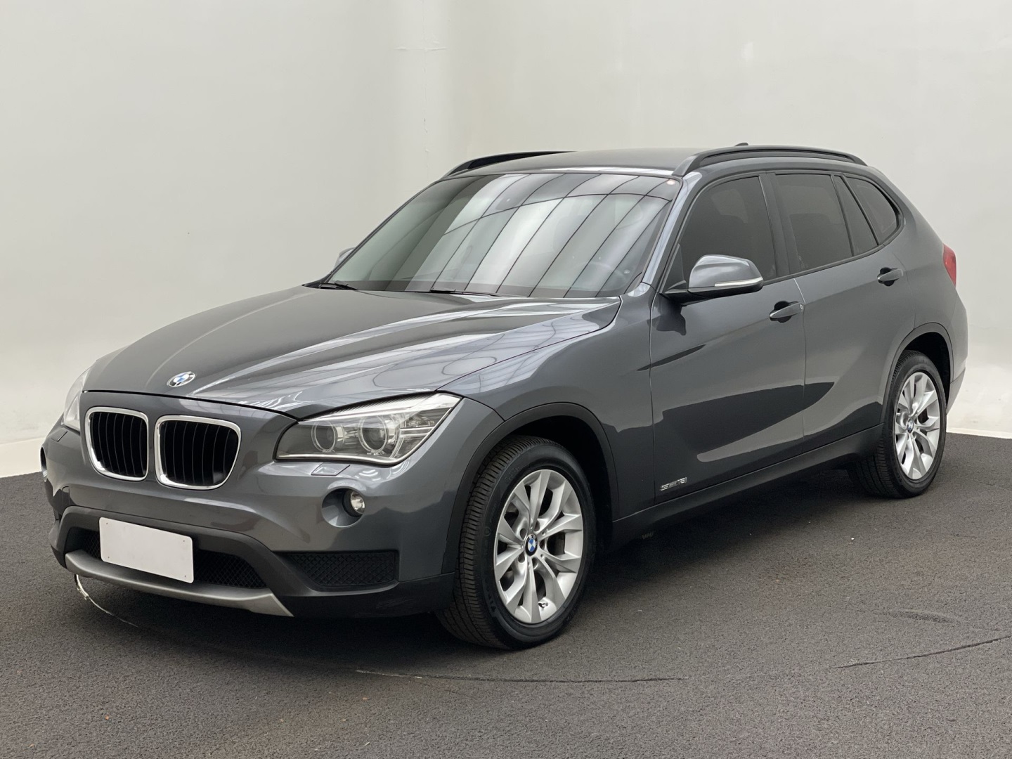 BMW X1 2.0 18I 4X2 16V GASOLINA 4P AUTOMÁTICO