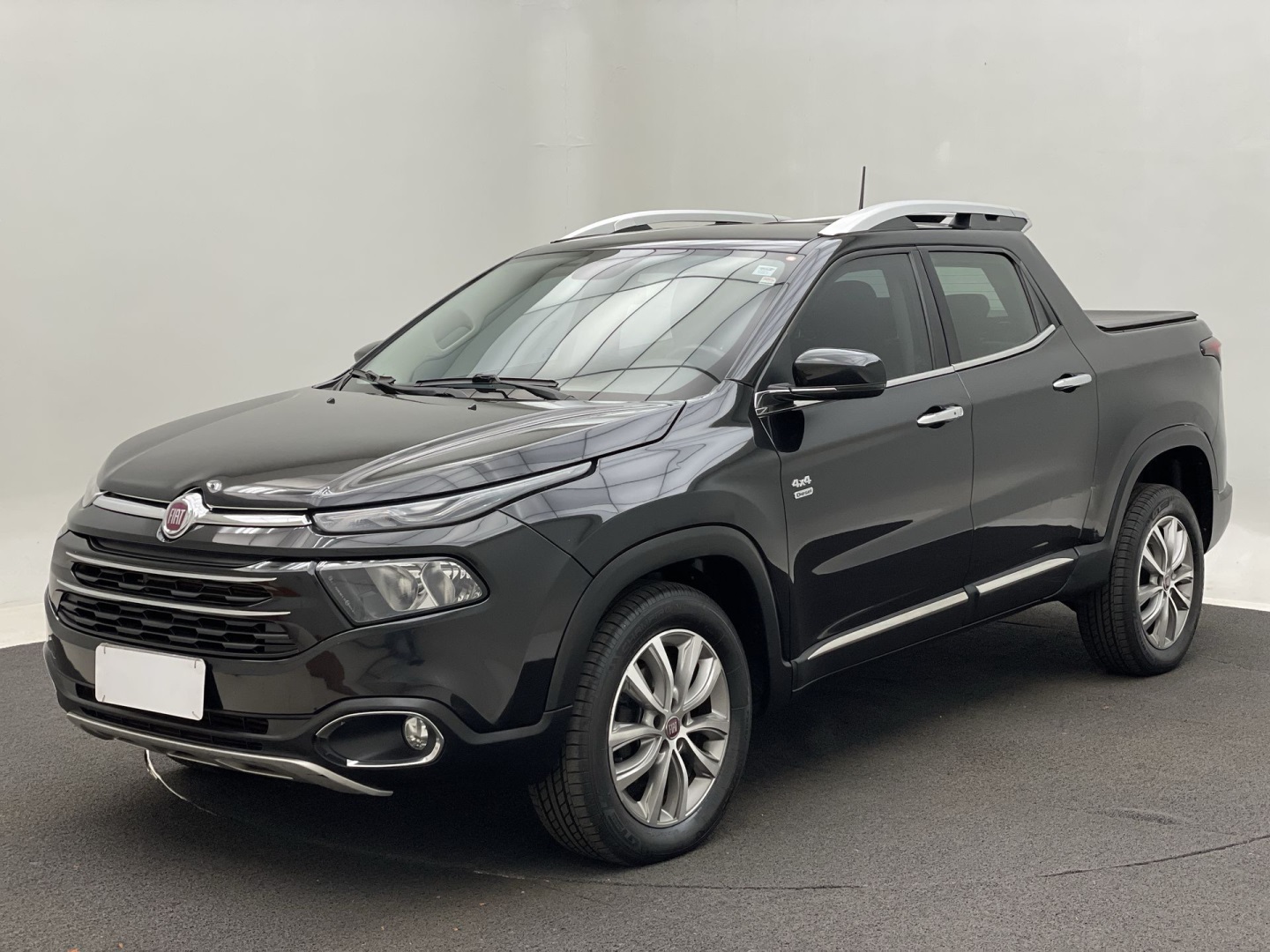 FIAT TORO 2.0 16V TURBO DIESEL VOLCANO 4WD AT9