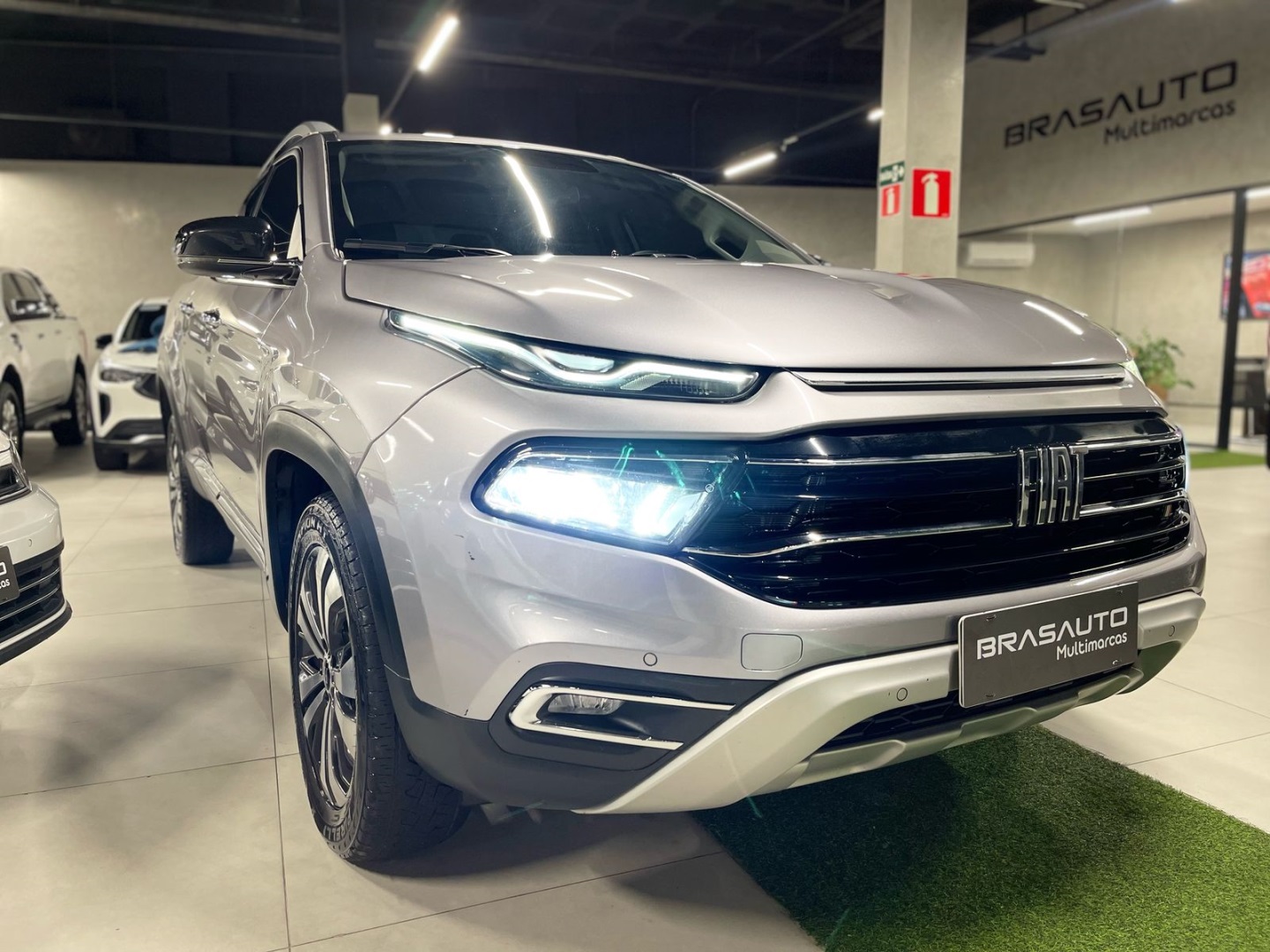 FIAT TORO 2.0 16V TURBO DIESEL VOLCANO 4WD AT9