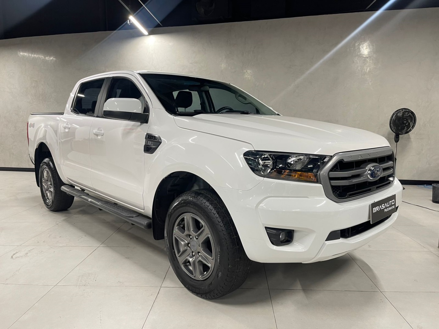 FORD RANGER 2.2 XLS 4X4 CD 16V DIESEL 4P AUTOMÁTICO
