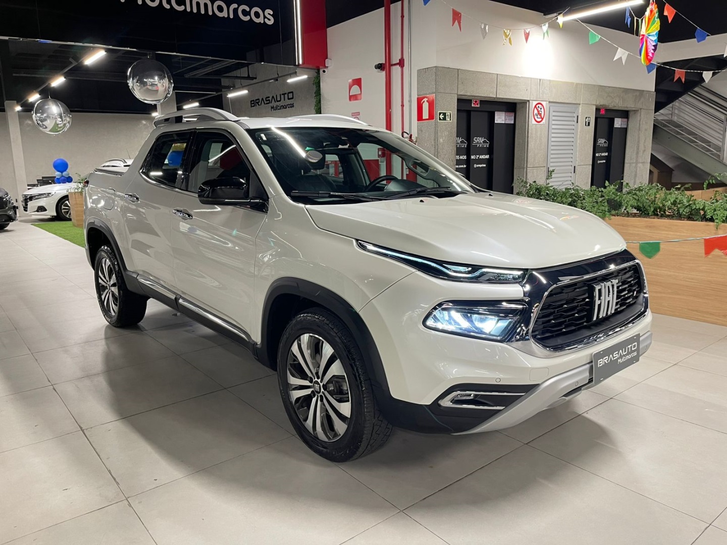 FIAT TORO 2.0 16V TURBO DIESEL VOLCANO 4WD AT9