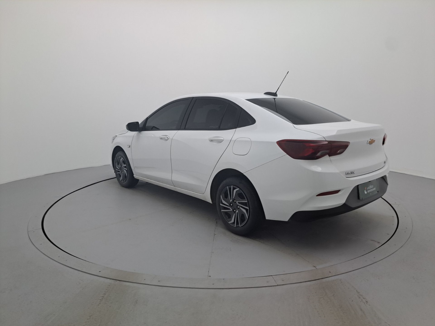 Chevrolet Onix - foto 3