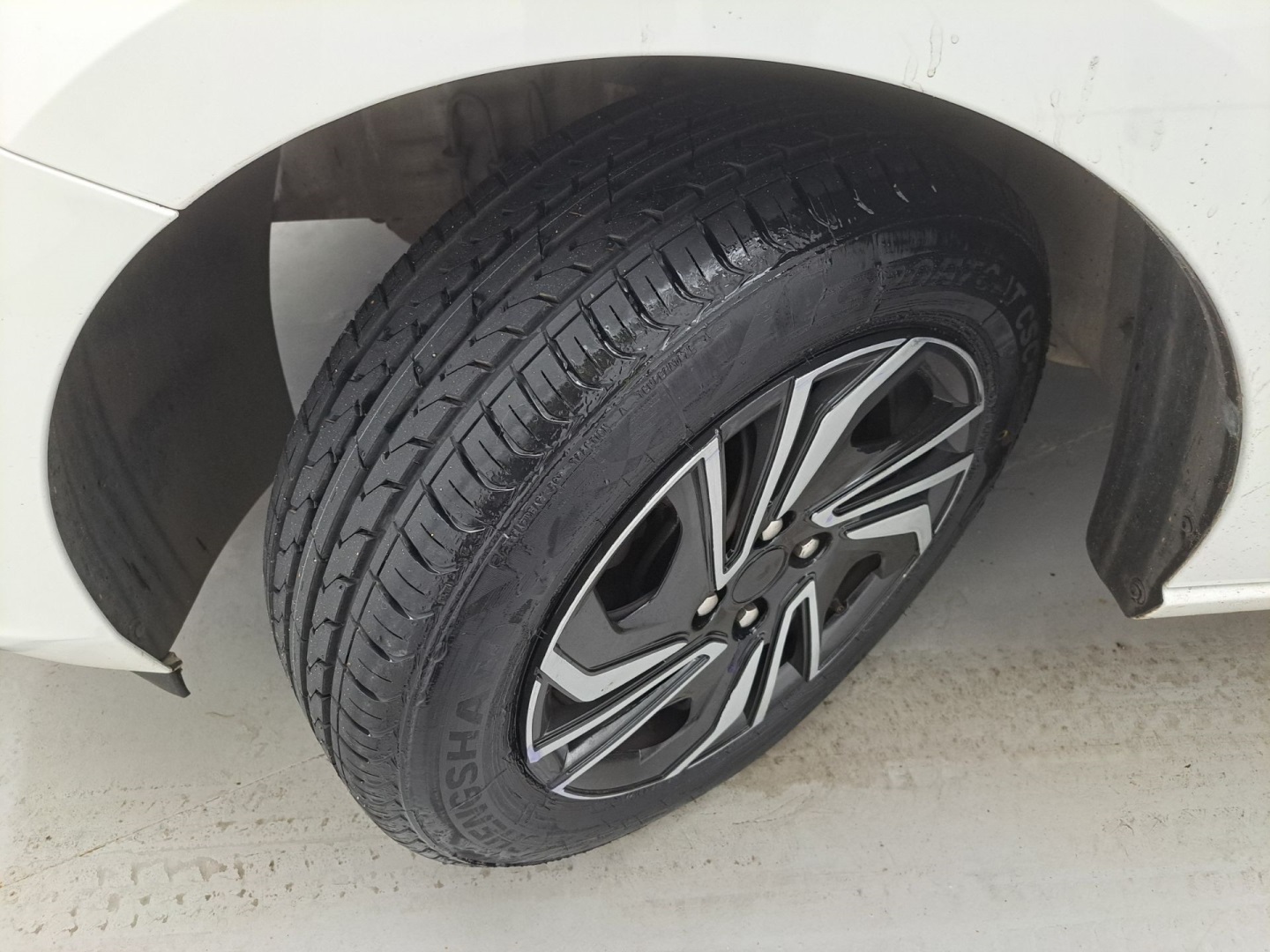 Chevrolet Onix - foto 11