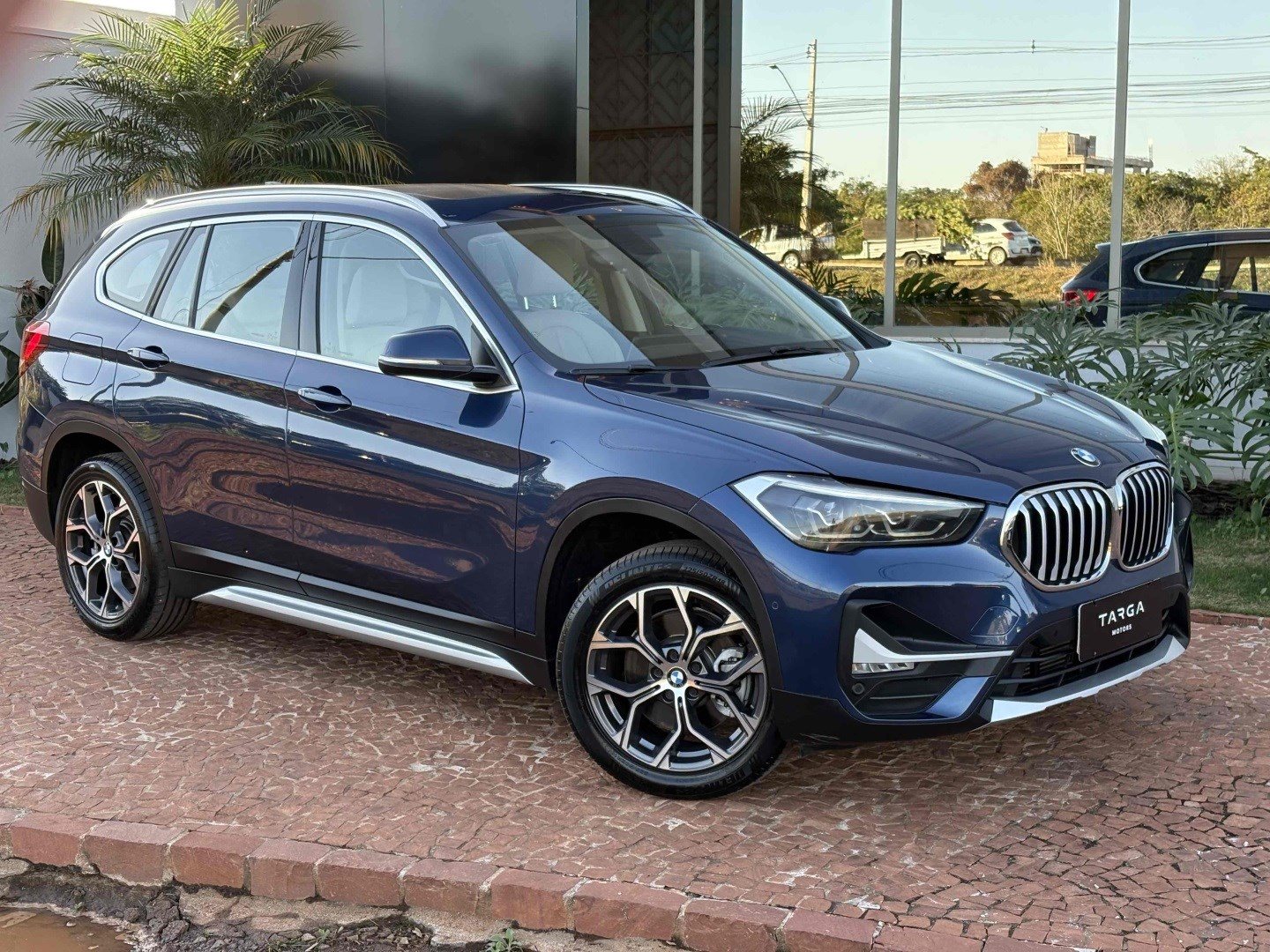 BMW X1 2.0 16V TURBO ACTIVEFLEX SDRIVE20I X-LINE 4P AUTOMÁTICO