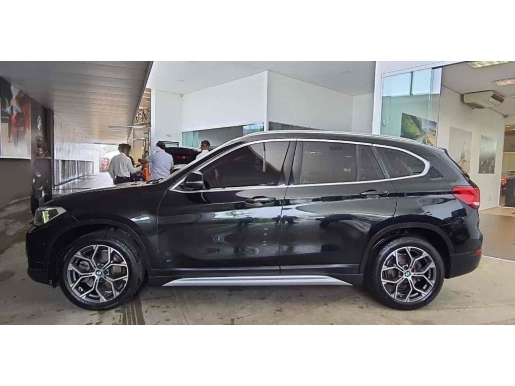 BMW X1 2.0 16V TURBO ACTIVEFLEX SDRIVE20I X-LINE 4P AUTOMÁTICO