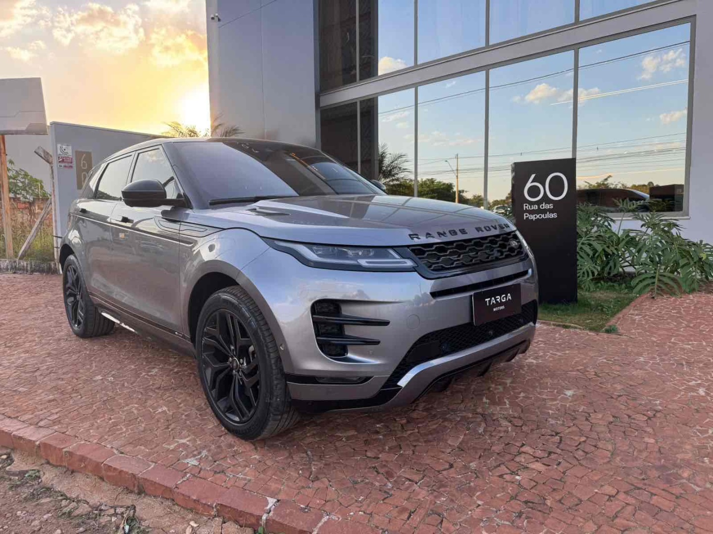 LAND ROVER RANGE ROVER EVOQUE 2.0 P250 FLEX R-DYNAMIC SE AWD AUTOMÁTICO