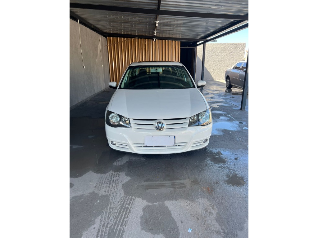 VOLKSWAGEN GOLF 1.6 MI 8V FLEX 4P MANUAL