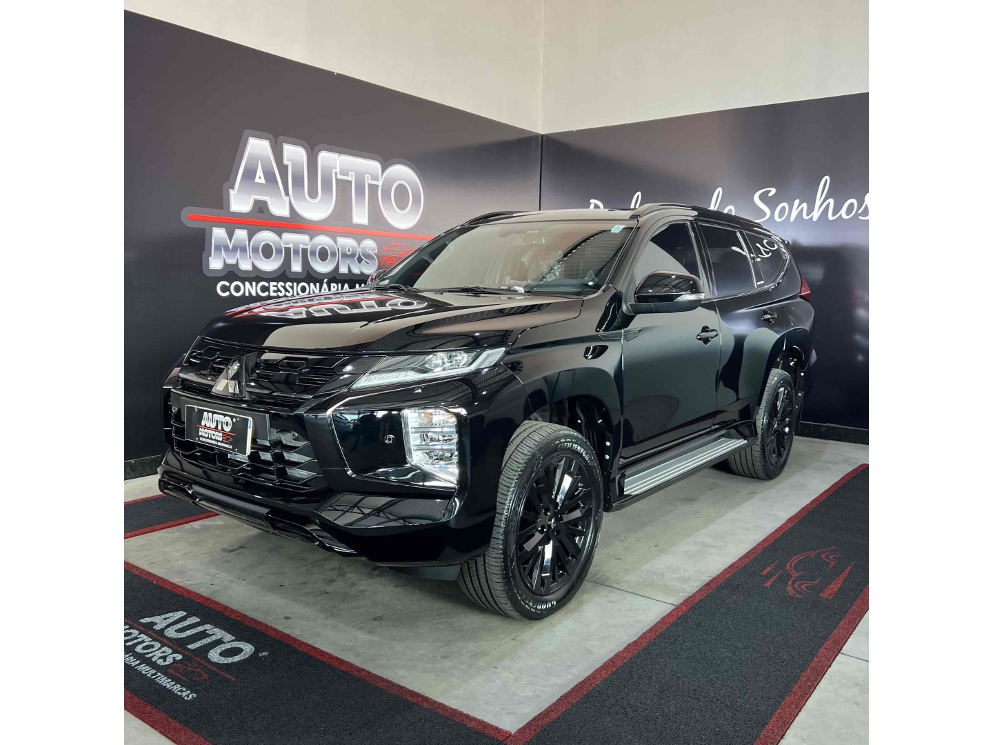 MITSUBISHI PAJERO SPORT 2.4 16V MIVEC TURBO DIESEL LEGEND BLACK AWD AUTOMÁTICO