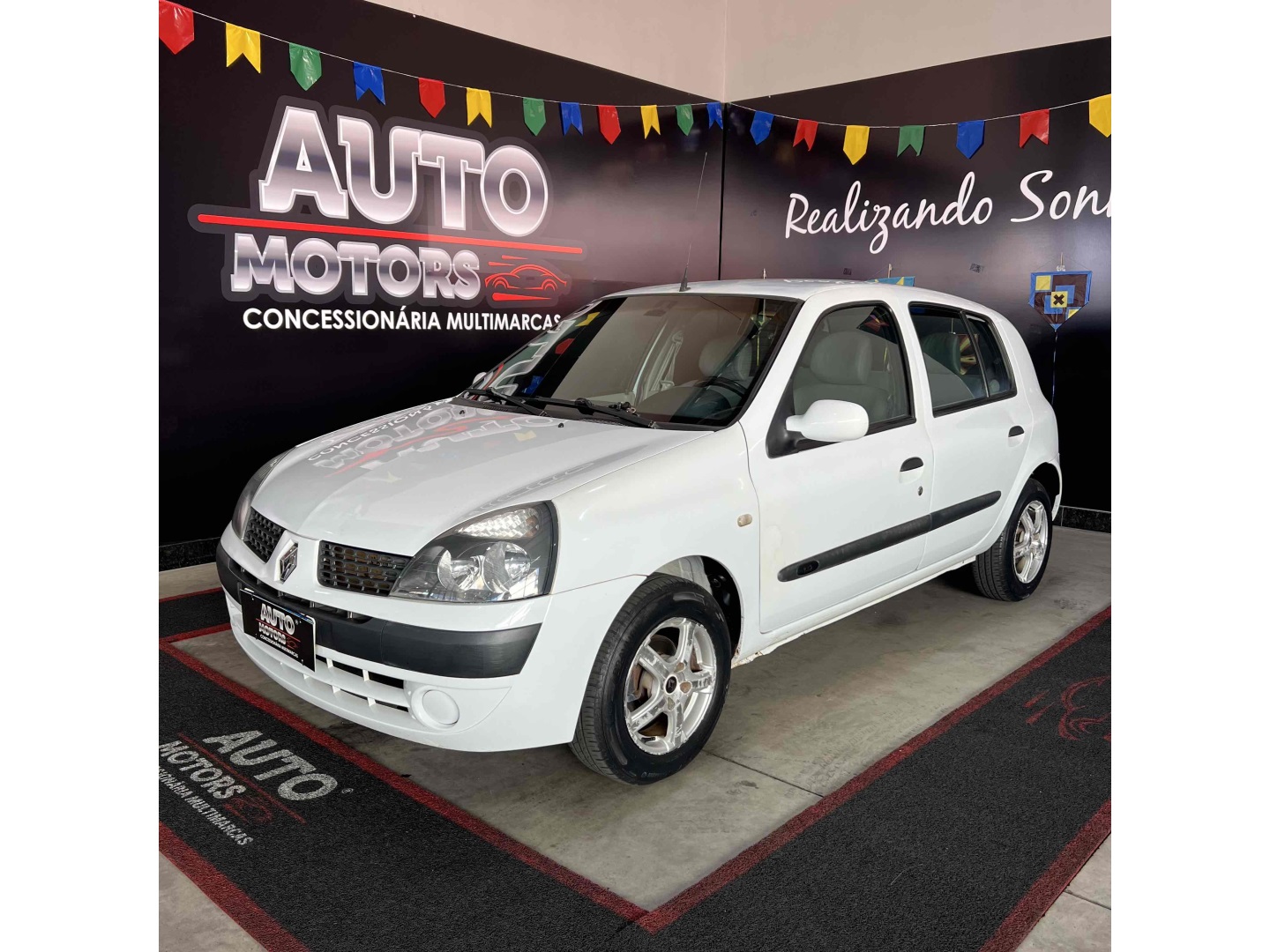 RENAULT CLIO 1.0 AUTHENTIQUE 8V GASOLINA 4P MANUAL