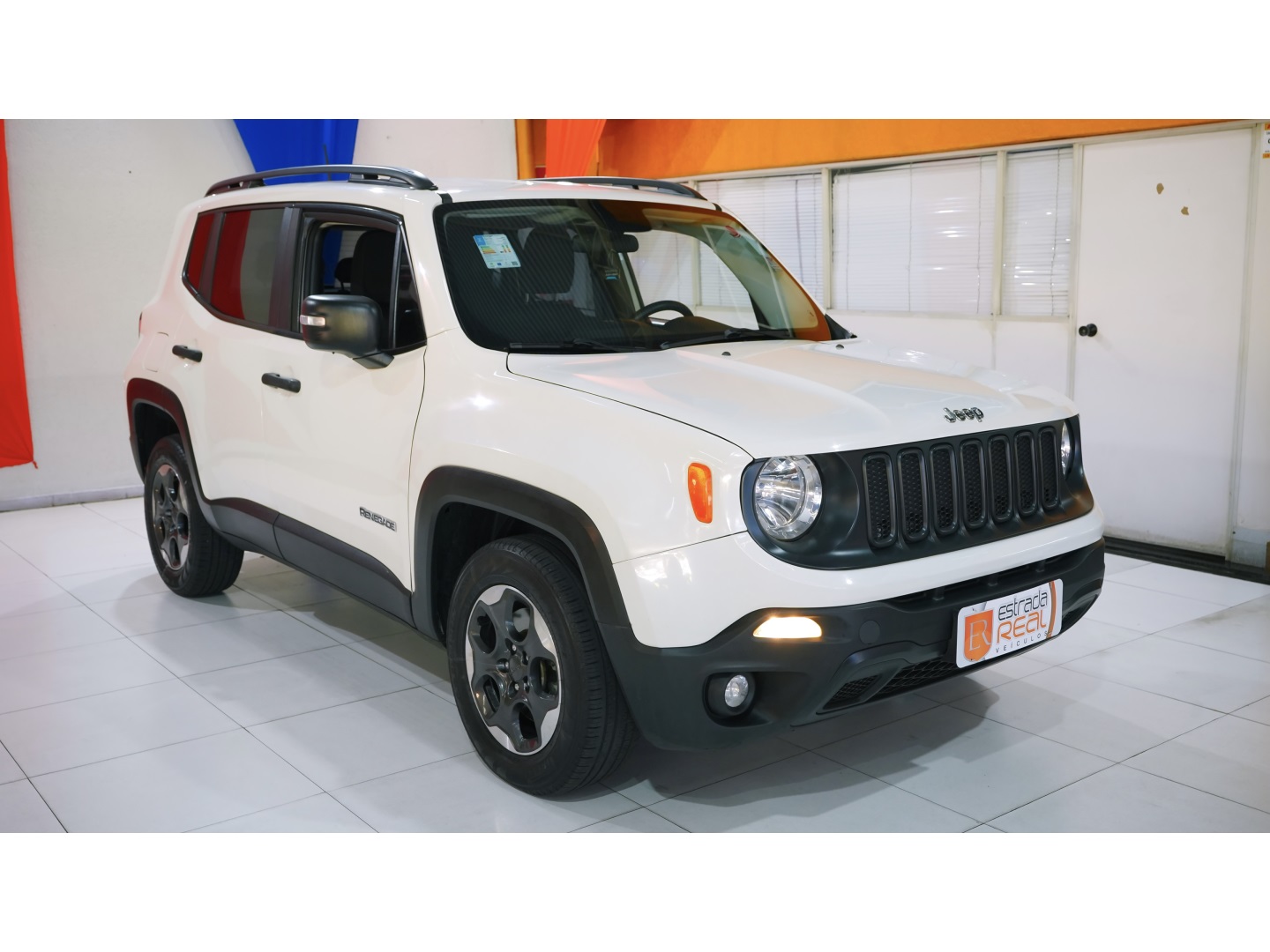 JEEP RENEGADE 2.0 16V TURBO DIESEL CUSTOM 4P 4X4 AUTOMÁTICO