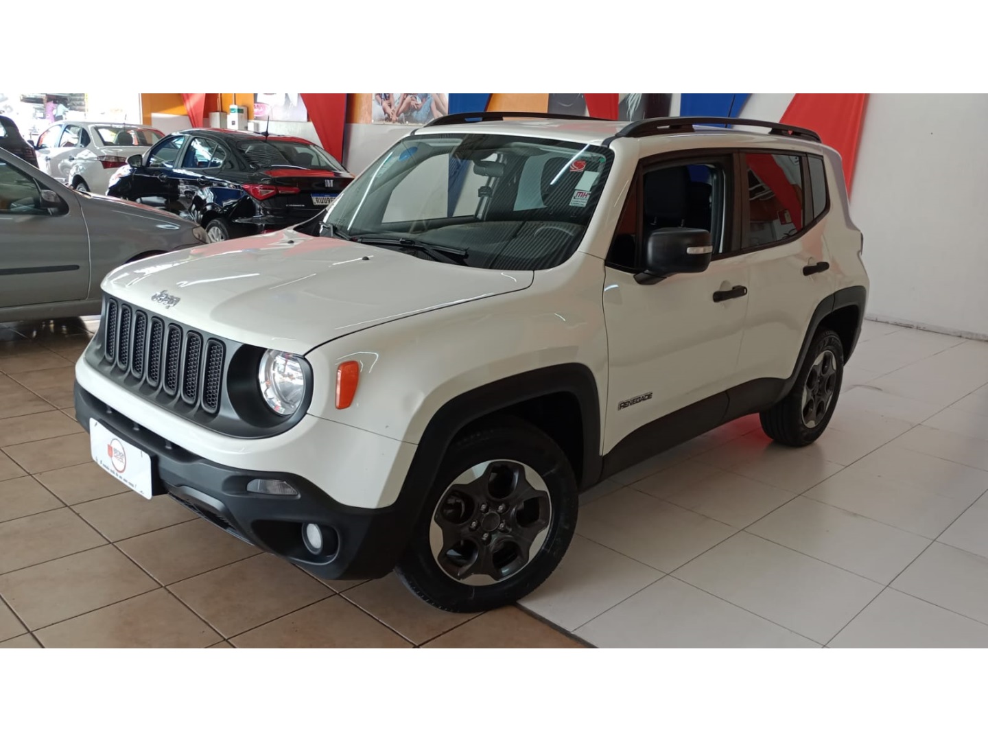 JEEP RENEGADE 2.0 16V TURBO DIESEL CUSTOM 4P 4X4 AUTOMÁTICO