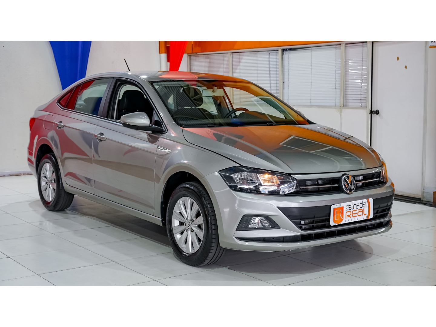 VOLKSWAGEN VIRTUS 1.0 200 TSI COMFORTLINE AUTOMÁTICO