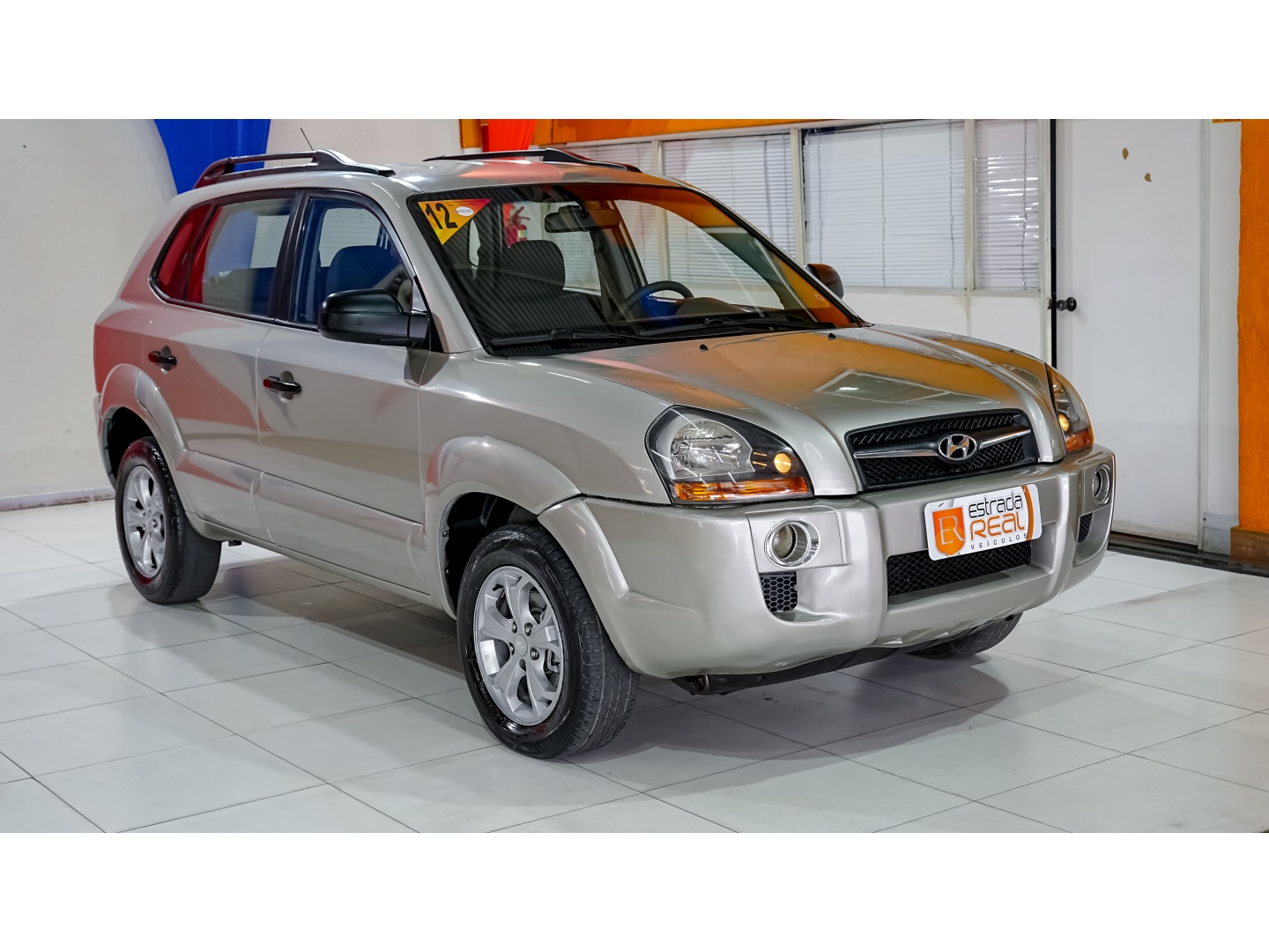 HYUNDAI TUCSON 2.0 MPFI GL 16V 142CV 2WD GASOLINA 4P MANUAL
