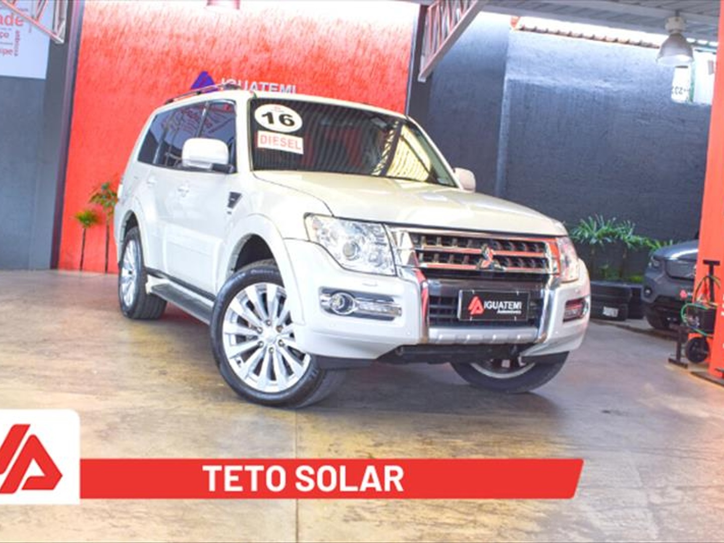 MITSUBISHI PAJERO FULL