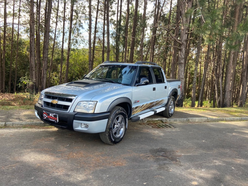 CHEVROLET S10