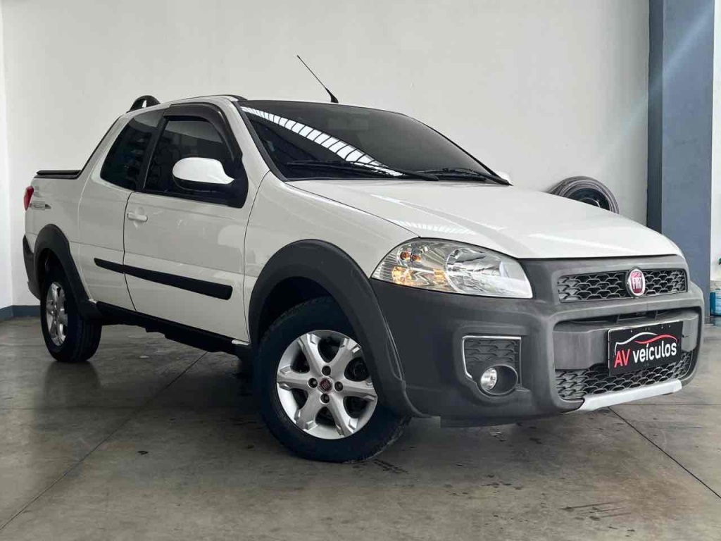 FIAT STRADA 1.4 MPI FREEDOM CD 8V FLEX 3P MANUAL