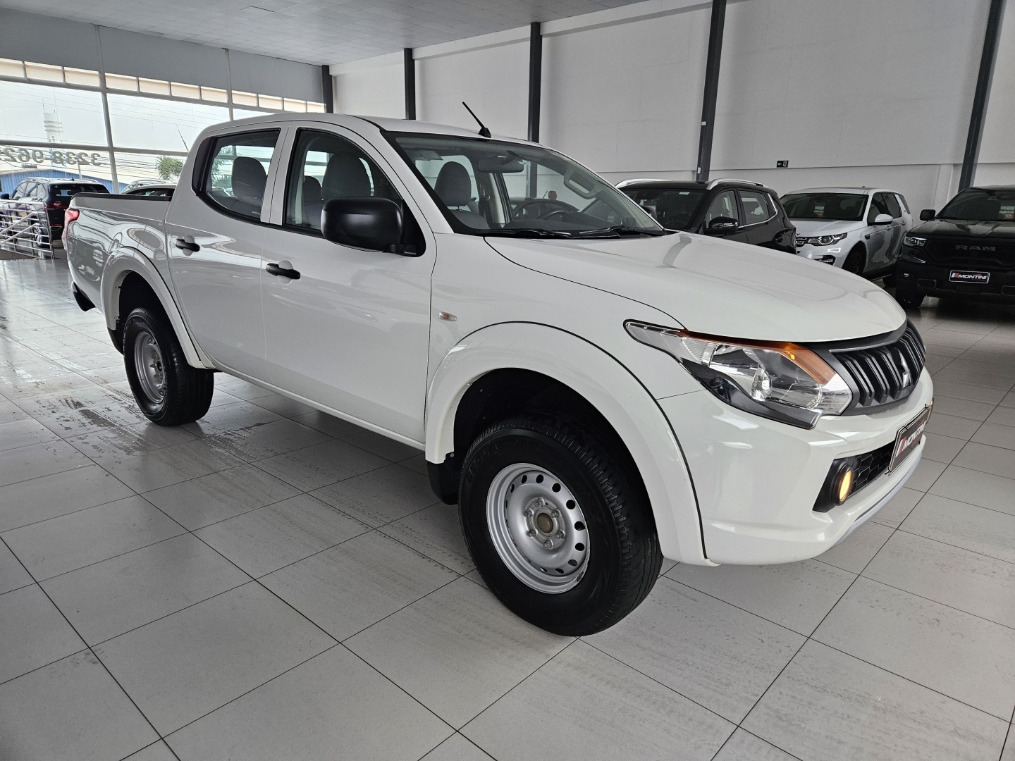 MITSUBISHI L200 TRITON