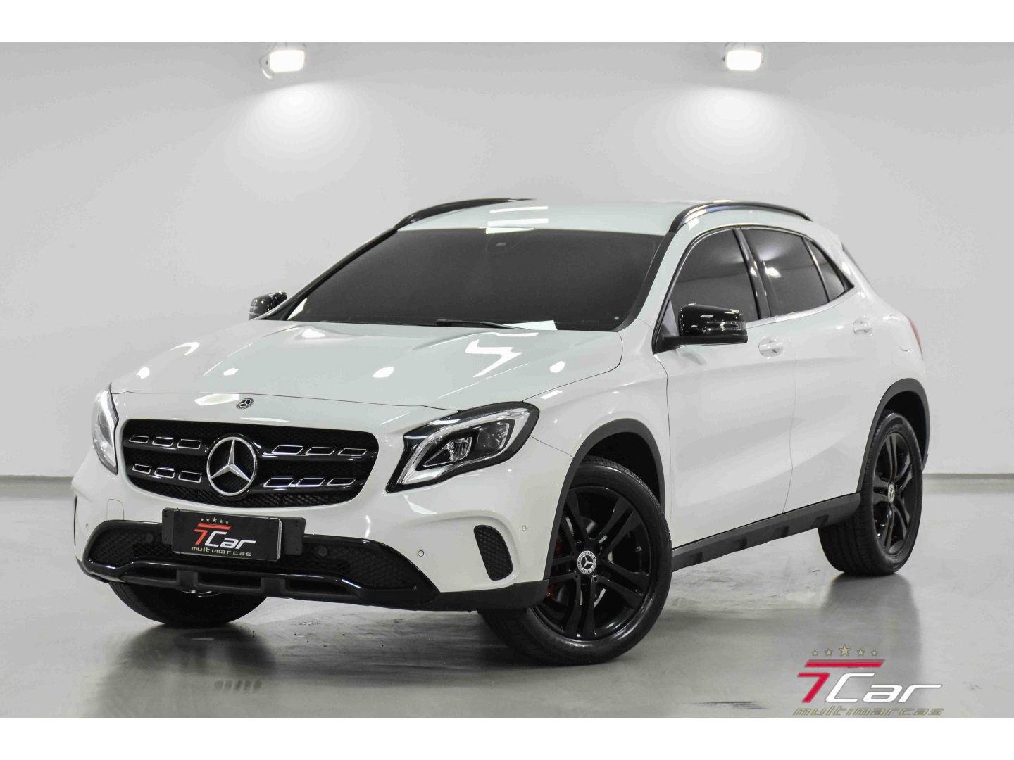 MERCEDES-BENZ GLA 200 1.6 CGI FLEX STYLE 7G-DCT