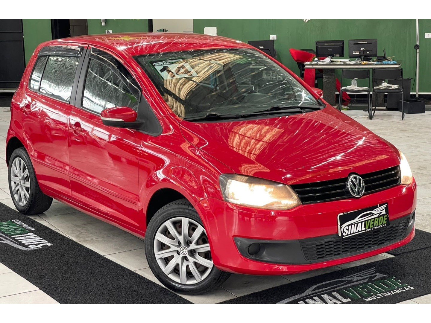 VOLKSWAGEN FOX