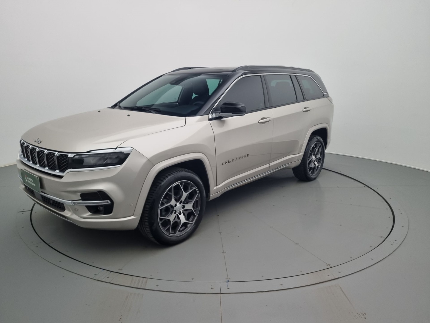 JEEP COMMANDER 2.0 TD380 TURBO DIESEL OVERLAND AT9