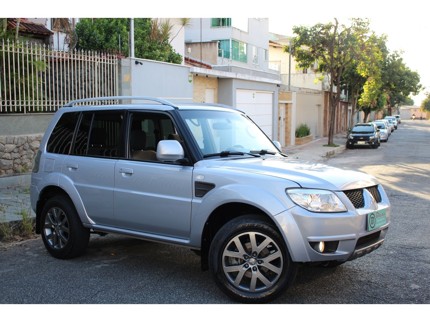 MITSUBISHI PAJERO TR4 2.0 4X2 16V 140CV FLEX 4P AUTOMÁTICO