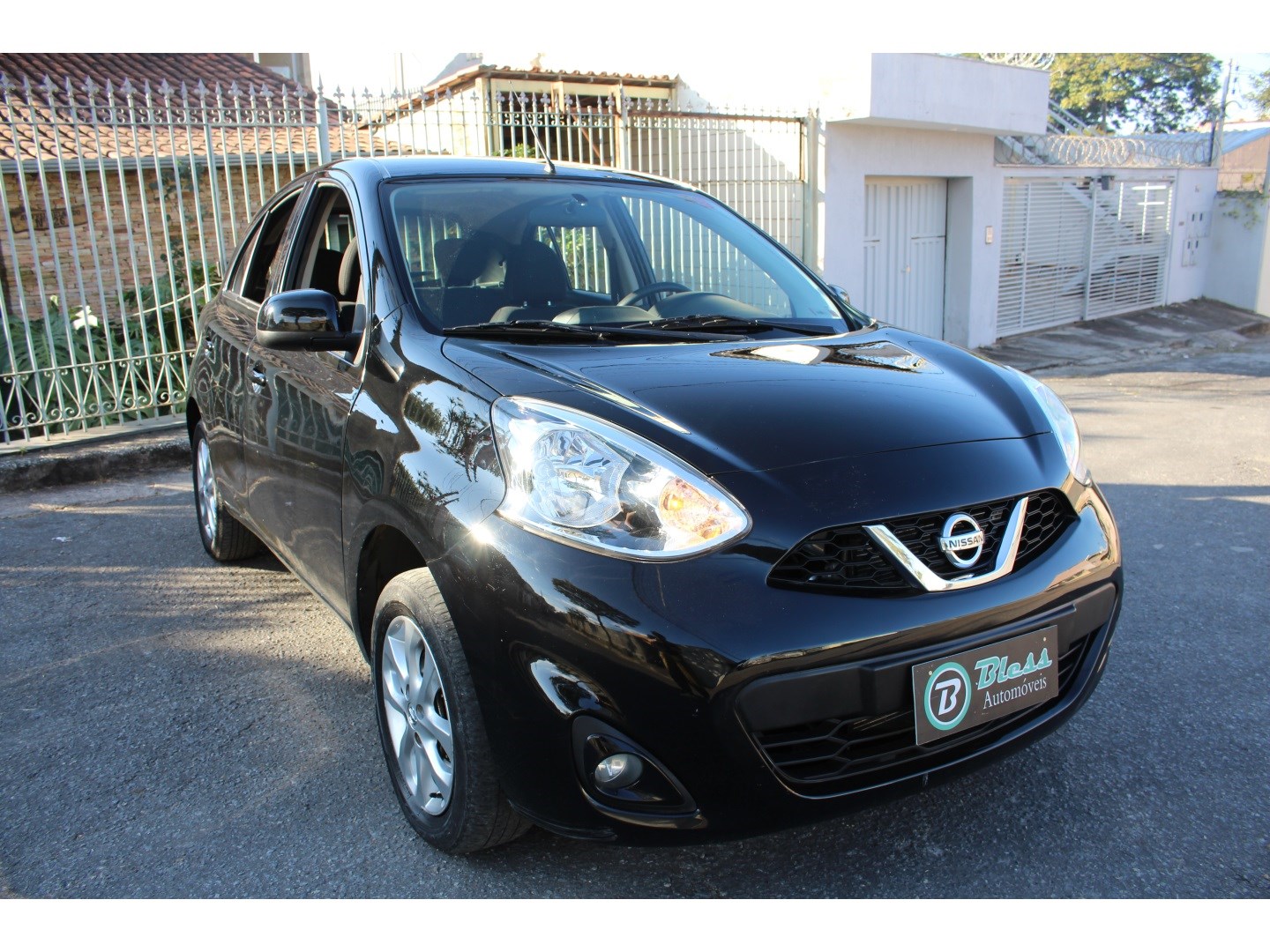 NISSAN MARCH 1.0 SV 12V FLEX 4P MANUAL