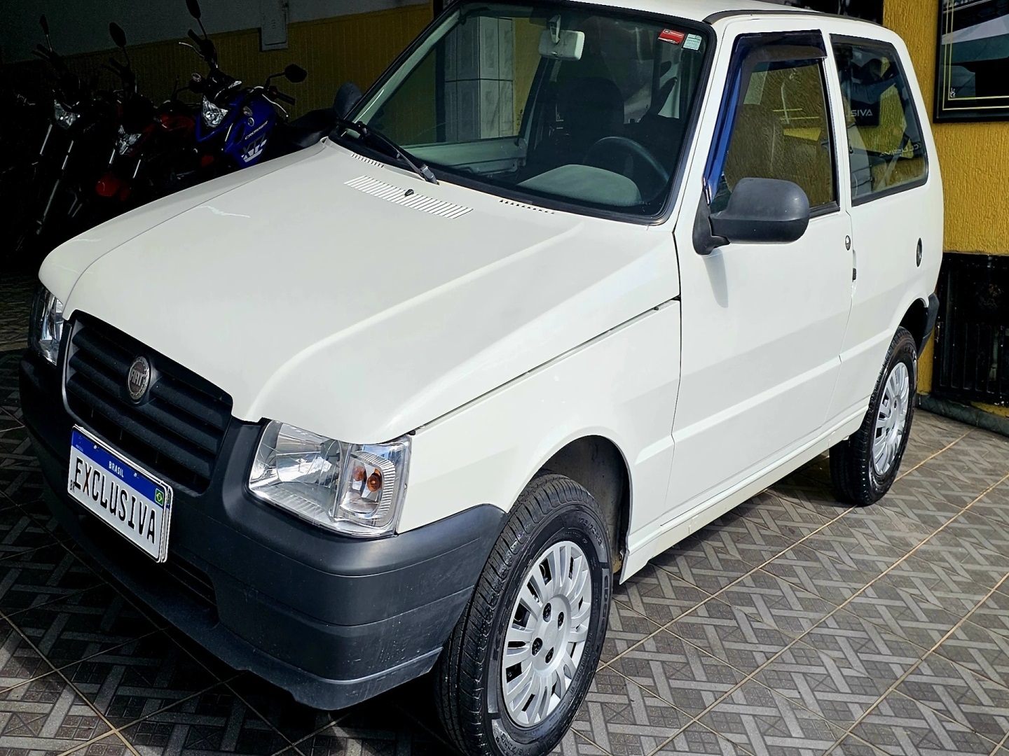 FIAT UNO