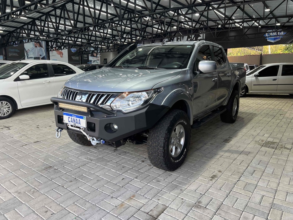 MITSUBISHI L200 TRITON 2.4 16V TURBO DIESEL SPORT GLS CD 4P 4X4 MANUAL