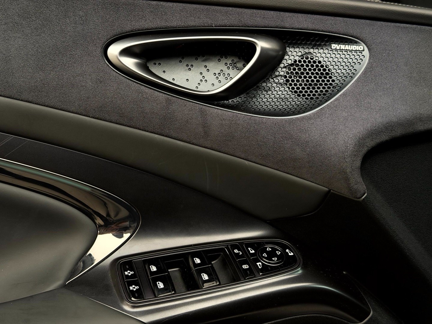 BYD SEAL — foto 7