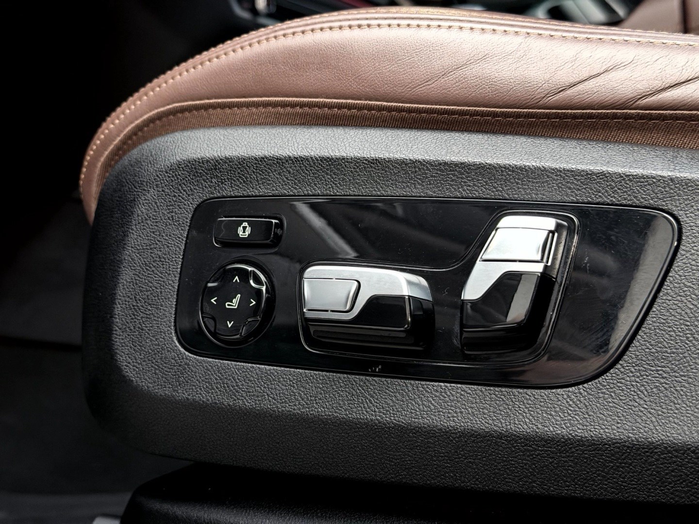 BMW X5 — foto 7