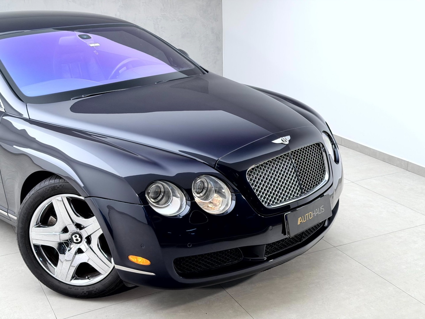 BENTLEY CONTINENTAL — foto 2