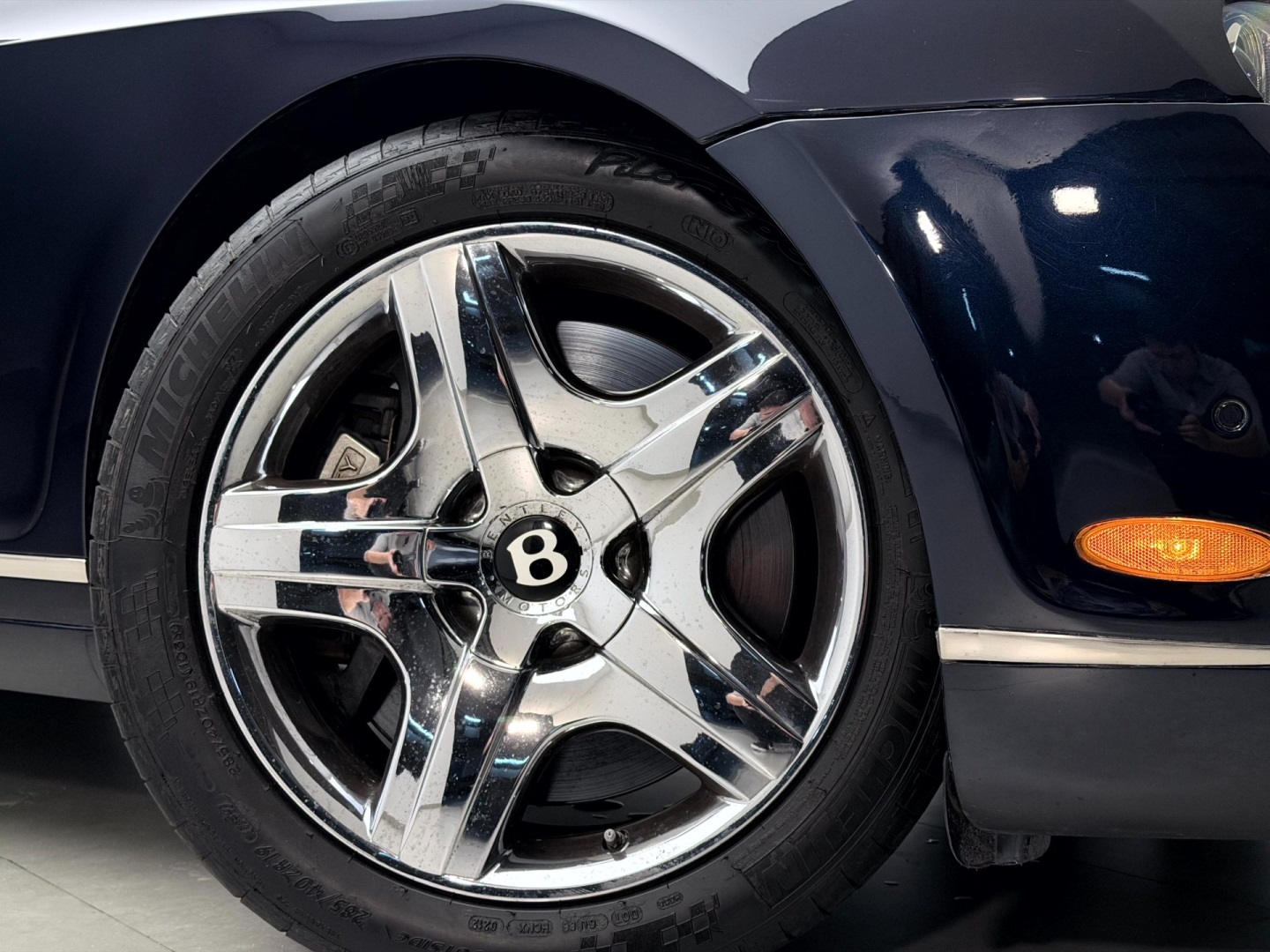 BENTLEY CONTINENTAL — foto 3