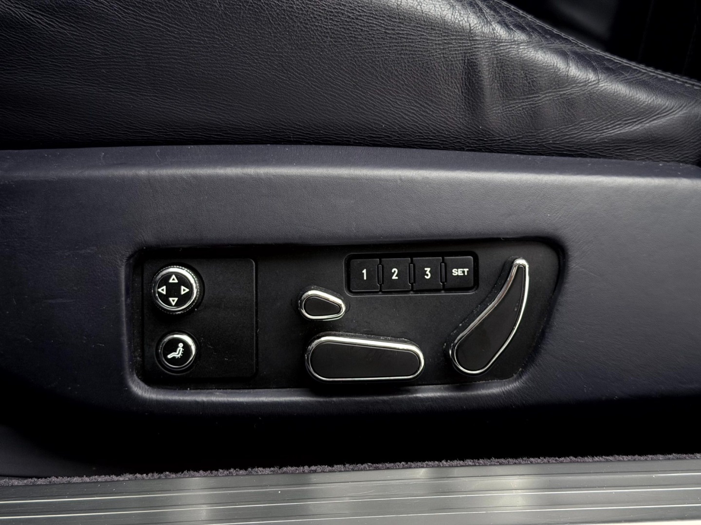 BENTLEY CONTINENTAL — foto 8