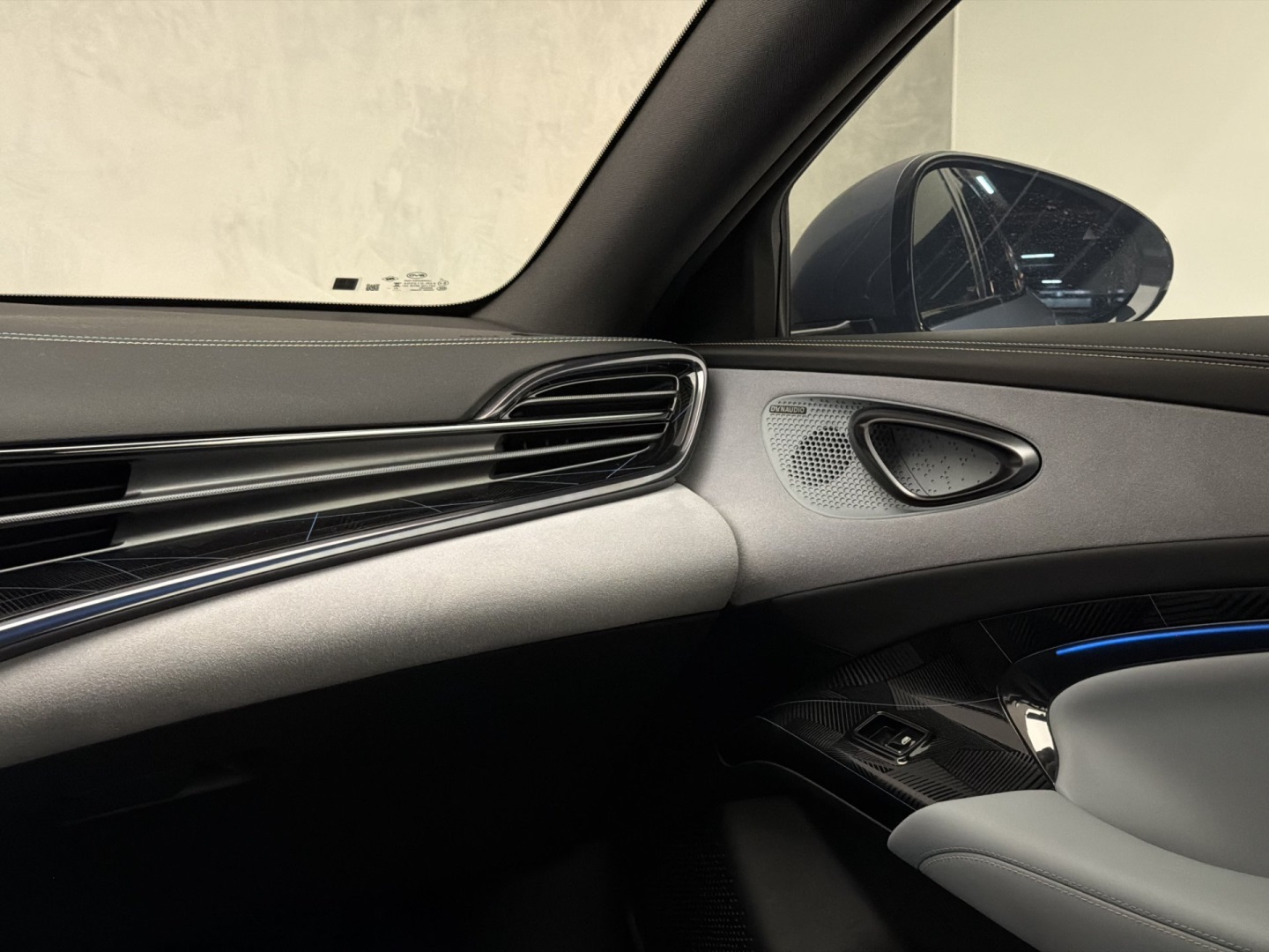 BYD SEAL — foto 11