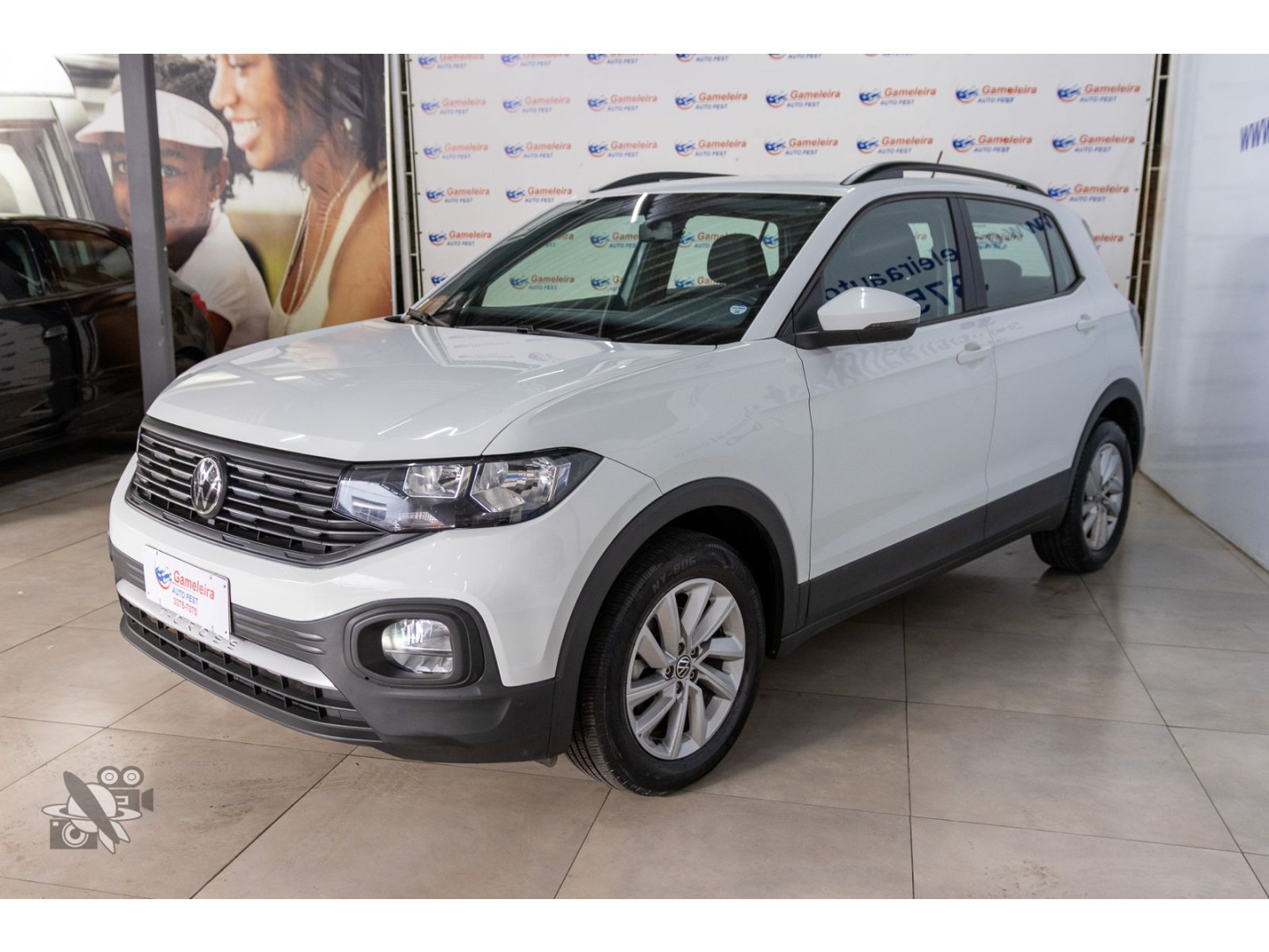 VOLKSWAGEN T-CROSS 1.0 200 TSI TOTAL FLEX AUTOMÁTICO