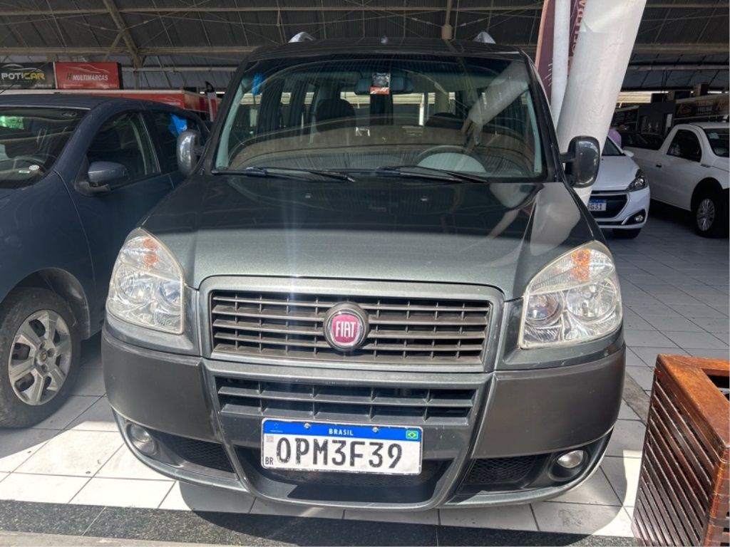 FIAT DOBLO 1.8 MPI ESSENCE 7L 16V FLEX 4P MANUAL
