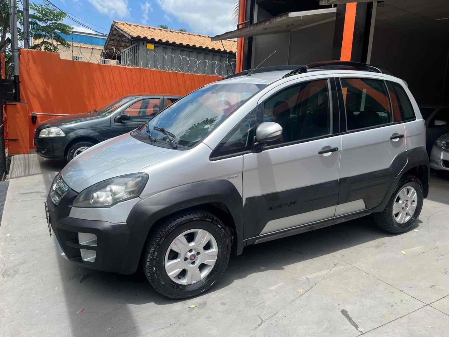 FIAT IDEA 1.8 MPI ADVENTURE 16V FLEX 4P MANUAL