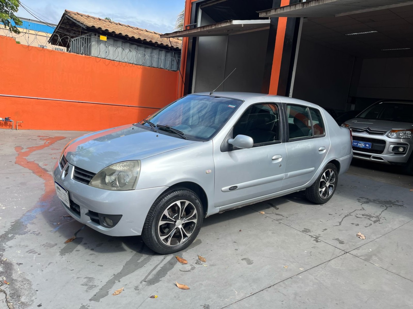 RENAULT CLIO 1.0 PRIVILÉGE SEDAN 16V GASOLINA 4P MANUAL