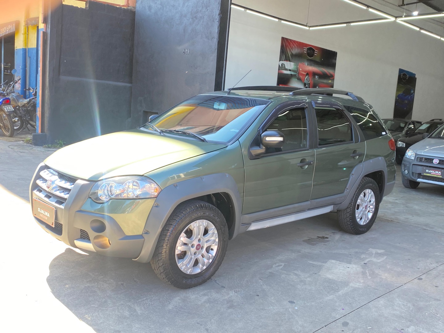 FIAT PALIO 1.8 MPI ADVENTURE LOCKER WEEKEND 16V FLEX 4P MANUAL