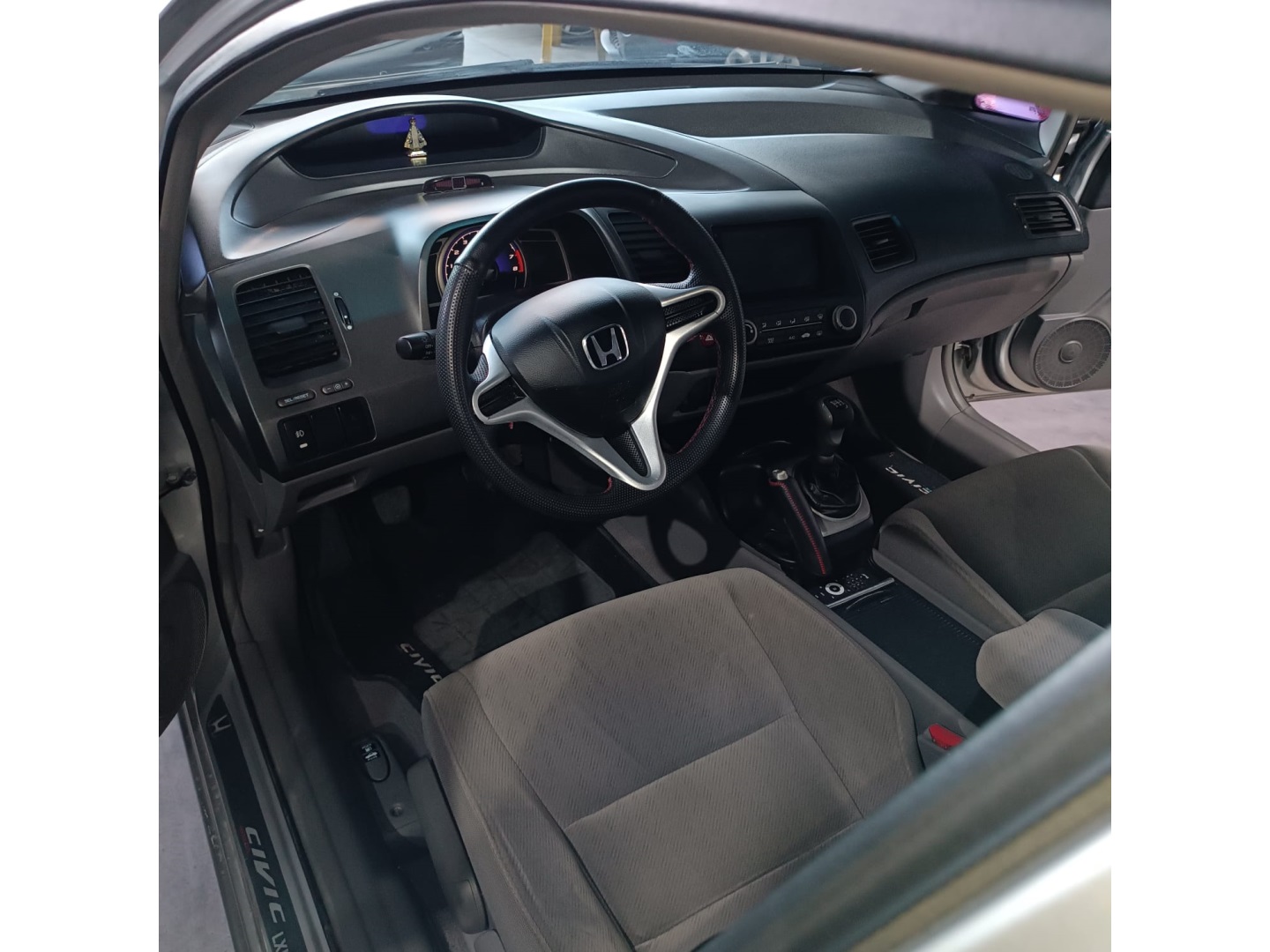 HONDA CIVIC 1.8 LXL 16V FLEX 4P MANUAL