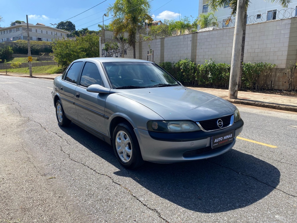CHEVROLET VECTRA 2.0 MPFI GL 8V GASOLINA 4P MANUAL