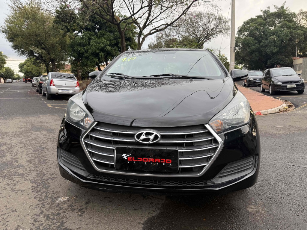 HYUNDAI HB20S 1.0 COMFORT PLUS 12V FLEX 4P MANUAL